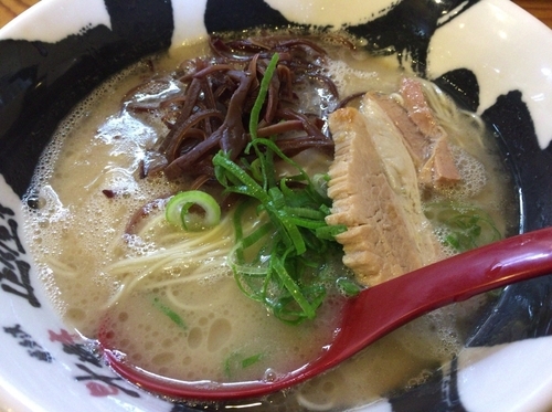 「豚骨ラーメン」@博多流 斗樹 八丁堀店の写真