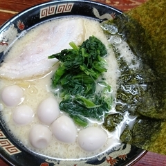 横濱家系ラーメン 神山 府大前店の画像