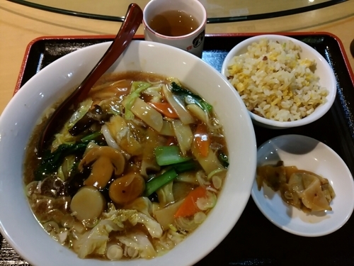 「広東麺セット800円（半炒飯、搾菜付）」@中国家庭料理 你好 目黒店の写真