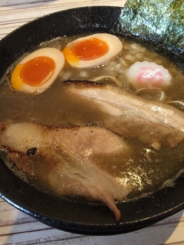 「濃厚味玉」@濃厚商店の写真