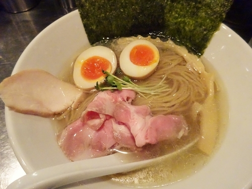 「塩そば 780円 ＋ さんじ玉DX 400円」@さんじの写真