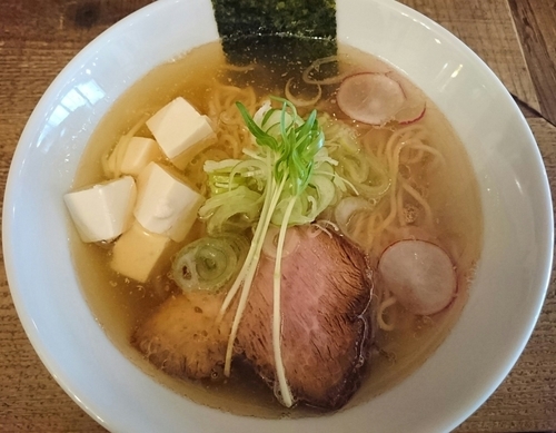 「あっさり飯野（塩）」@ラーメン酒場 晴江戸の写真