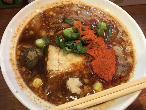 「辛口炙り肉ソバ 醤油【780円】」@辛口炙り肉ソバ ひるドラ 鶴橋店の写真