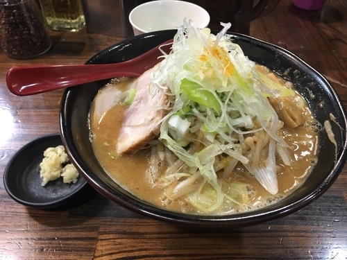 「辛味噌 野菜・ニンニク増し」@麺処 花田 池袋店の写真