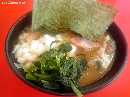 「のり増しラーメン（並）+たまねぎ (850円)」@武蔵家直系 ぼうそう家の写真
