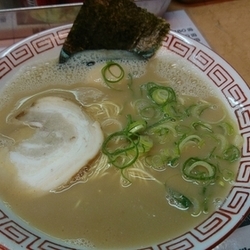 博多山笠ラーメン　550円