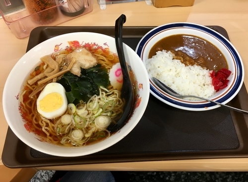 「ラーメンミニカレーセット 650円」@名代 富士そば 伊勢佐木モール店の写真
