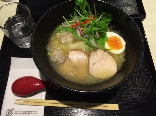 「濃厚鶏醤油」@鷄そば処 かしわの写真