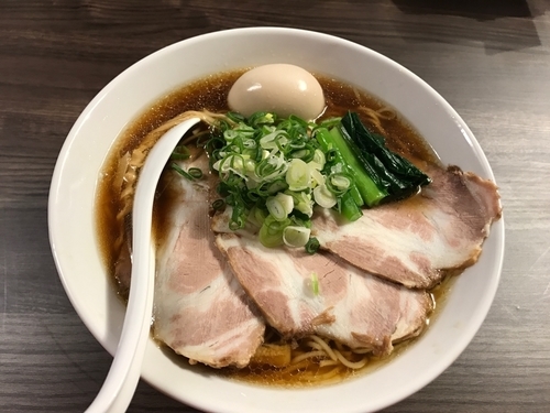 「特製醤油そば大盛」@花笑み中華そば かれんの写真