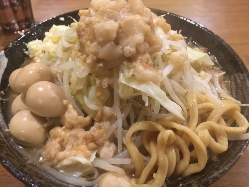 「めんじろ750円、うずら100円」@めんじろの写真