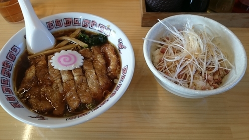 「パーコ麺(醤油)、ネギチャ丼」@ラーメン剛の写真