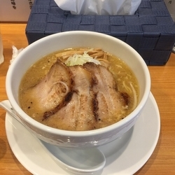 濃厚みそラーメン 850円+ランチ時ライス無料
