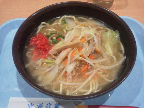 「野菜そば 650円」@空港食堂の写真