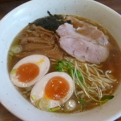 特製正油らーめん