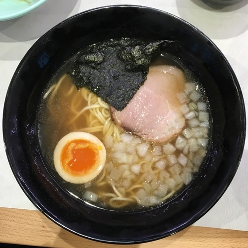 「コク旨煮干しラーメン350円」@はま寿司 横浜菊名店の写真