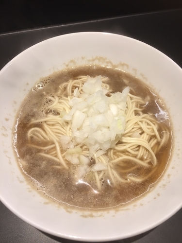 「かけそば醤油」@煮干乱舞の写真