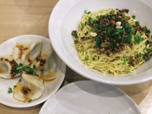 「汁なしタンタン麺（1,080円）」@栄児家庭料理 本郷店の写真