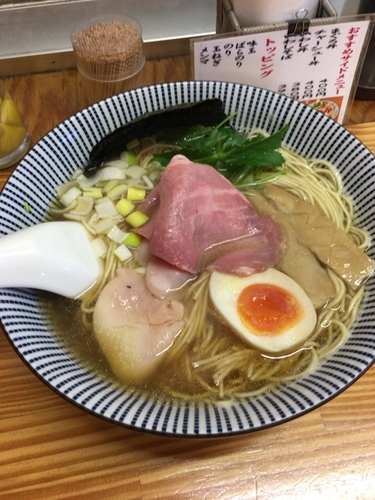 「煮干しそば 白醤油大盛り790円」@中華そば よしかわの写真