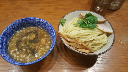 「濃厚平子煮干しつけ麺（特盛り）」@麺や百日紅の写真