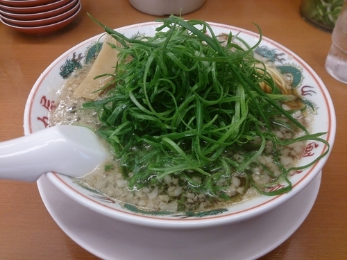 「特製醤油九条ネギラーメン」@ラーメン魁力屋 本店の写真