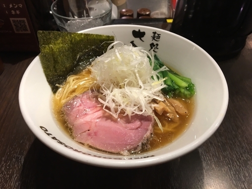 「豊魚鶏ダシ醤油ラーメン」@麺処 さとう 桜新町店の写真