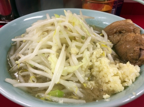 「ラーメン（700円）」@ラーメン二郎 新宿歌舞伎町店の写真
