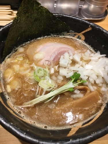 「にぼしそば￥690」@麺屋 蝉 関大前店の写真