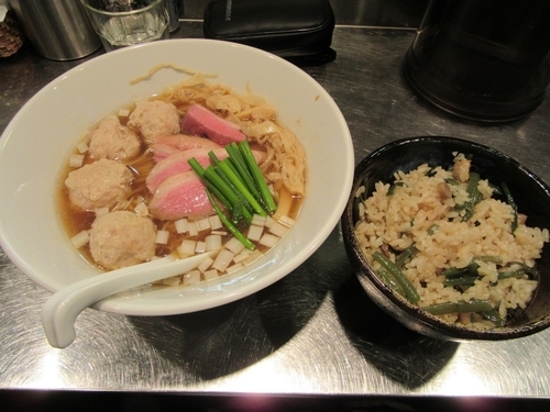 「鴨清湯　醤油（９００円）＋炊き込みご飯」@日の丸さんじの写真