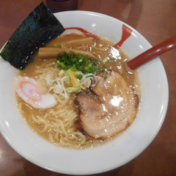 魚介豚骨らーめん　７８０円