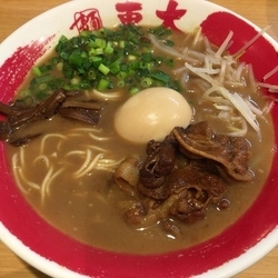 徳島ラーメンと味玉