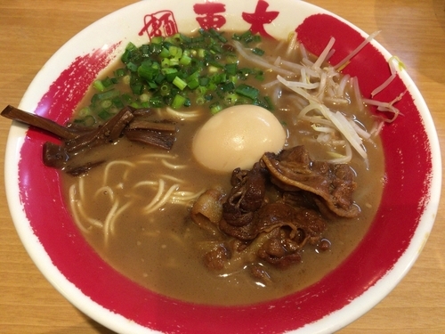 「徳島ラーメンと味玉」@ラーメン東大 道頓堀店の写真