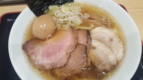 「特製ラーメン 並」@松戸富田麺業 千葉駅構内店の写真