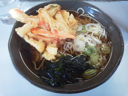 「天ぷらそば 370円」@秩父そば 御花畑駅売店の写真