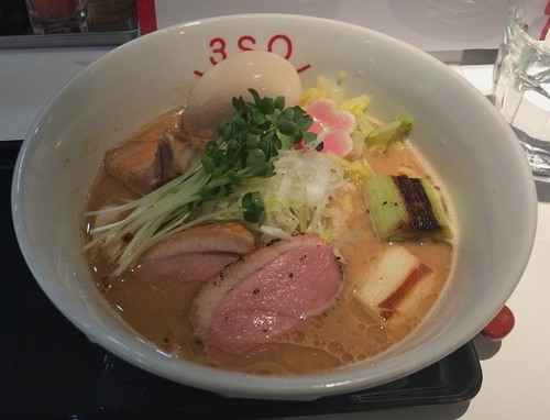 「鴨ネギ3SOらーめん(限定･ミニごはん付)950円」@RA-MEN 3SOの写真