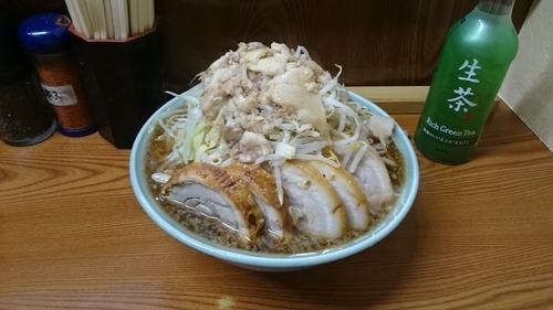 「大豚(ヤサイアブラ)￥８９０」@ラーメン二郎 亀戸店の写真