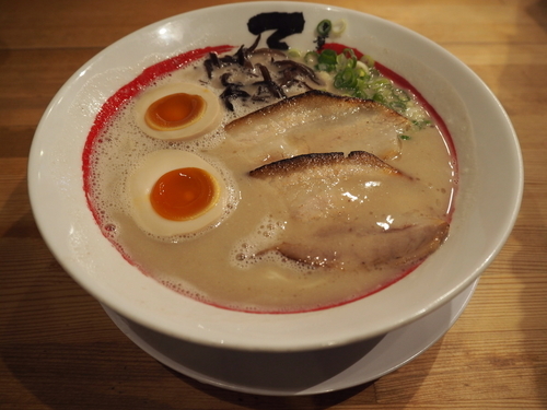 「てっぺいラーメン」@濃厚煮干とんこつラーメン 石田てっぺいの写真