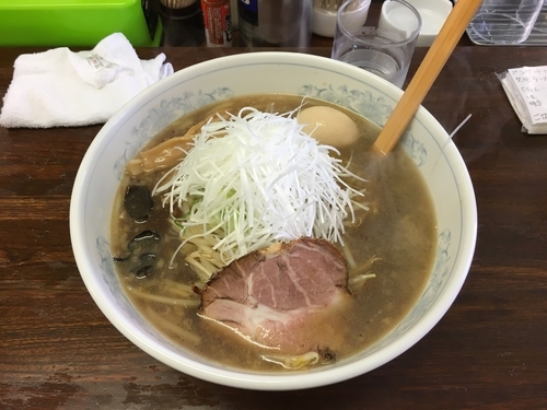 「にんにく醤油ラーメン」@ラーメン 圭司の写真