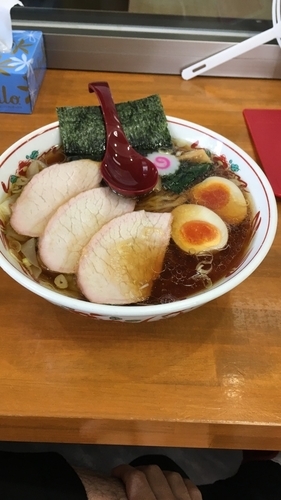 「ワンタン麺」@とら食堂 松戸分店の写真