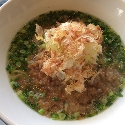 鰹本枯れ節塩らぁ麺