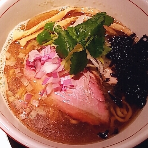 「豊深煮干しそば（醤油・手もみ麺）７８０円」@麺や 虎徹の写真