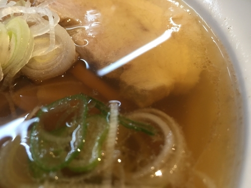 「醤油ラーメン」@らぁ麺 夢のや 曲沢店の写真