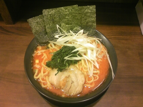 「ハバネロ辛味噌ラーメン　+大盛」@横浜家系ラーメン 武骨家 本八幡店の写真