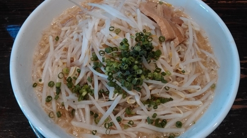 「らーめん（大盛）」@ラーメン無限大 津田沼店の写真