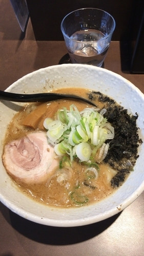 「濃厚煮干し」@中華そば 響の写真