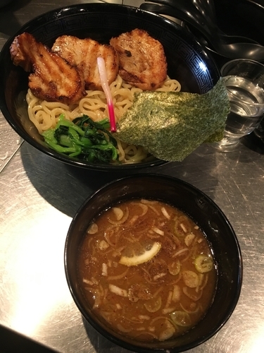 「チャーシューつけ麺(熱盛)1000円」@龍が如しの写真