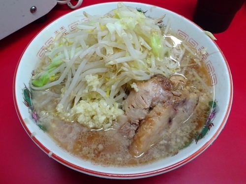 「小ラーメン（730円）ヤサイニンニク」@ラーメン二郎 京急川崎店の写真