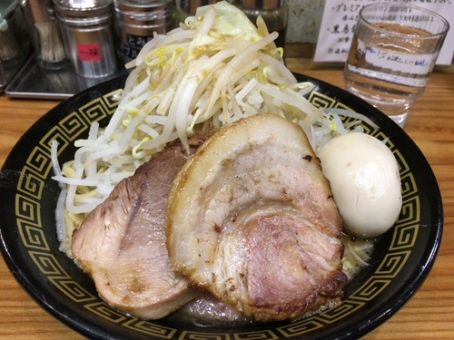 「味玉ラーメン（小）野菜マシ」@中華蕎麦うゑずの写真
