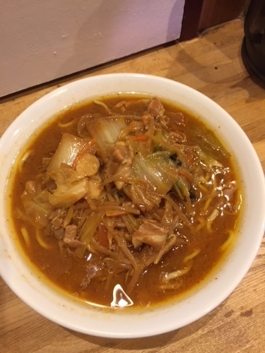 「辛味噌ラーメン　780円（大盛りチラシサービス）」@東京味噌らーめん萬馬軒花橙の写真