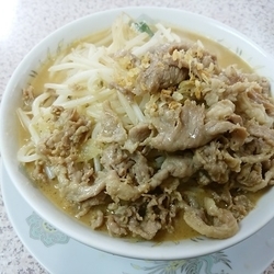 ミソ肉タンメン　ヤサイ多め