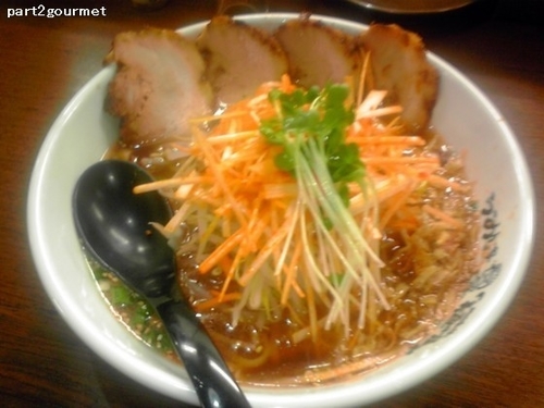 「極らーめん 醤油 (990円)」@らーめん一家麺小屋 八日市場店の写真
